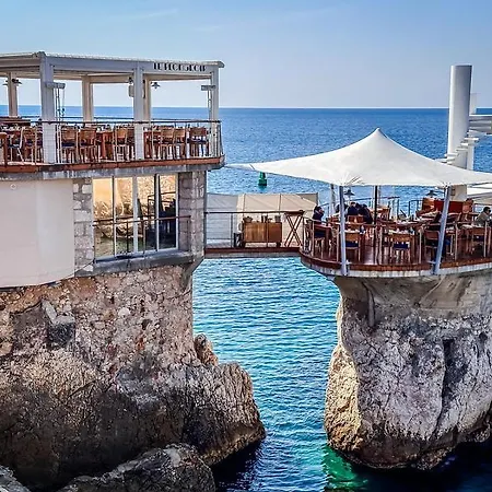 Apartment Zona Porto A 10 Mn A Piedi Dal Mare Nice